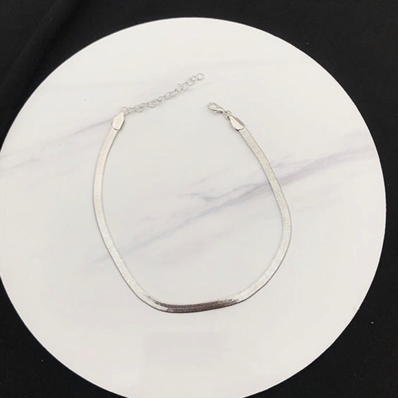 Herringbone Chain Necklace - Picture 2 of 4